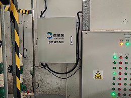 凯纳福KNF-400B泳池水质监测系统落地前海某酒店